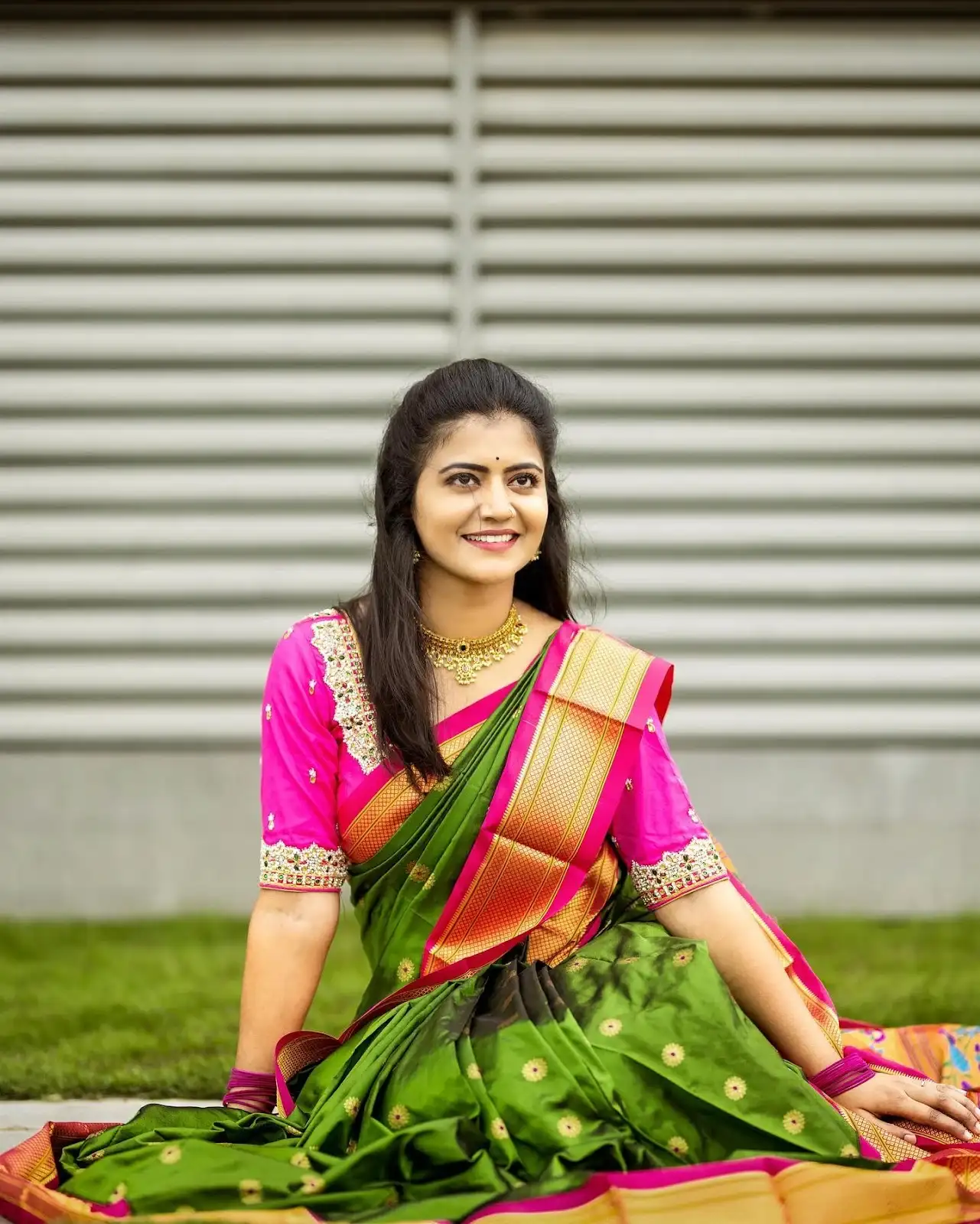 South Indian TV Actress Shiva Jyothi Traditional Green Saree